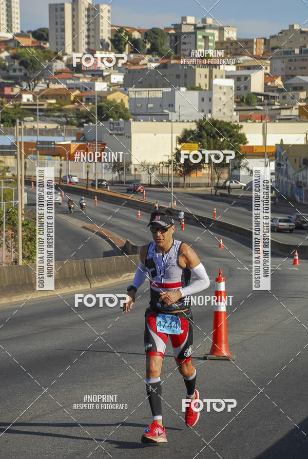 Buy your photos of the eventMaratona e Meia Maratona das Gerais on Fotop