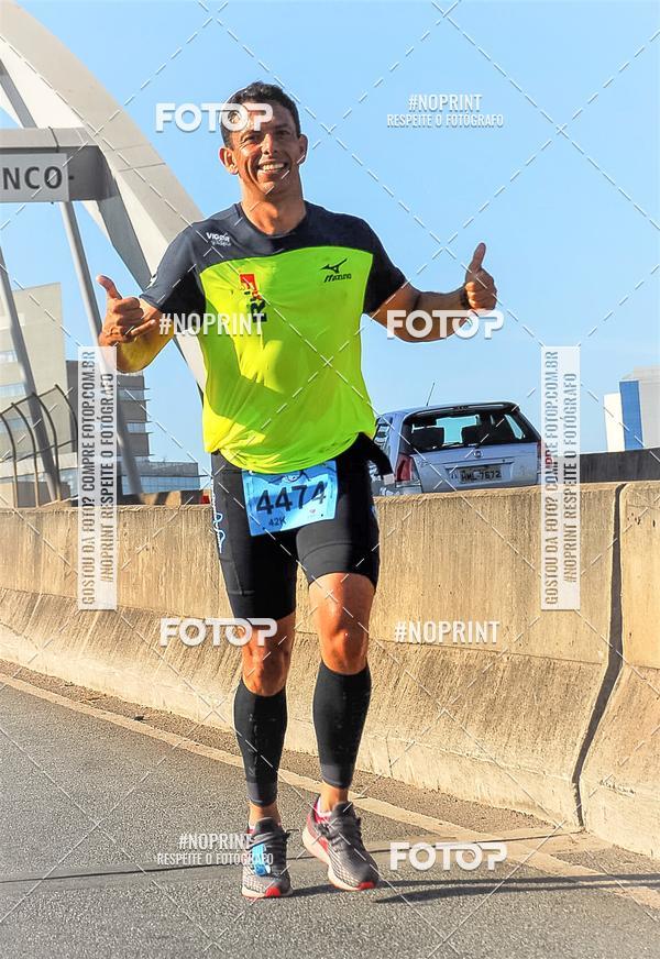 Buy your photos of the eventMaratona e Meia Maratona das Gerais on Fotop