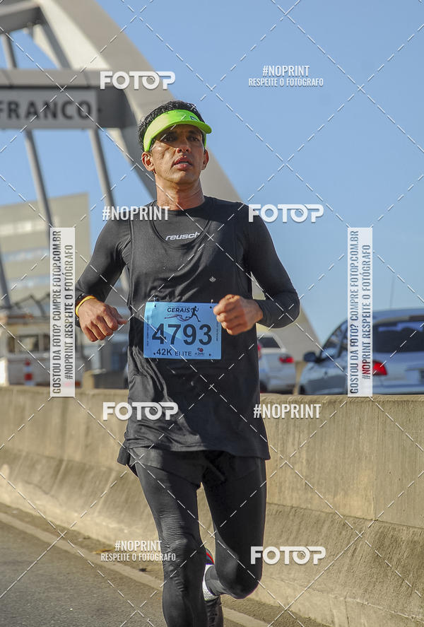 Buy your photos of the eventMaratona e Meia Maratona das Gerais on Fotop