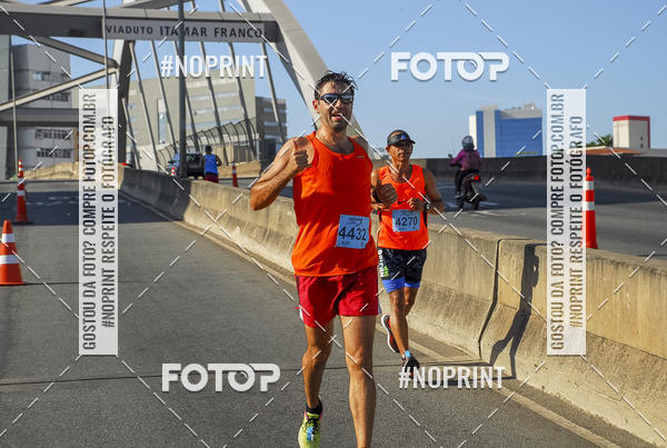 Buy your photos of the eventMaratona e Meia Maratona das Gerais on Fotop