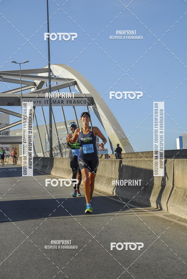 Buy your photos of the eventMaratona e Meia Maratona das Gerais on Fotop