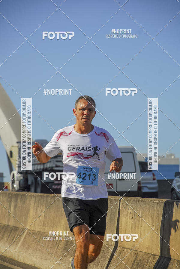 Buy your photos of the eventMaratona e Meia Maratona das Gerais on Fotop