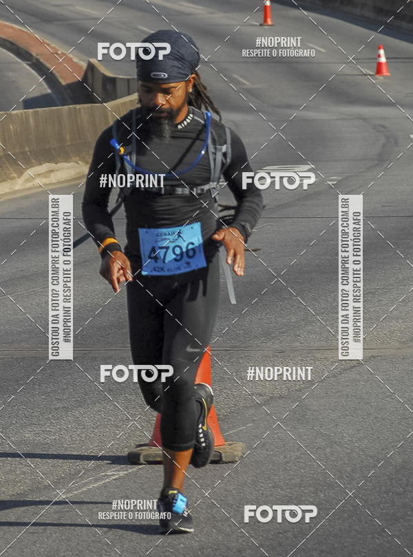 Buy your photos of the eventMaratona e Meia Maratona das Gerais on Fotop