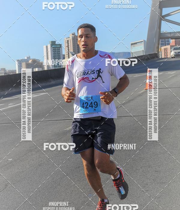 Buy your photos of the eventMaratona e Meia Maratona das Gerais on Fotop