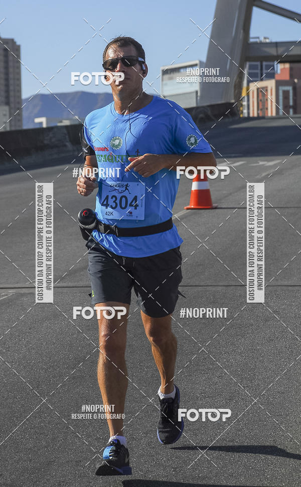 Buy your photos of the eventMaratona e Meia Maratona das Gerais on Fotop