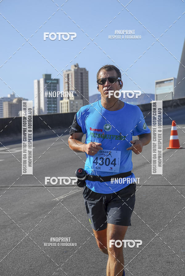 Buy your photos of the eventMaratona e Meia Maratona das Gerais on Fotop