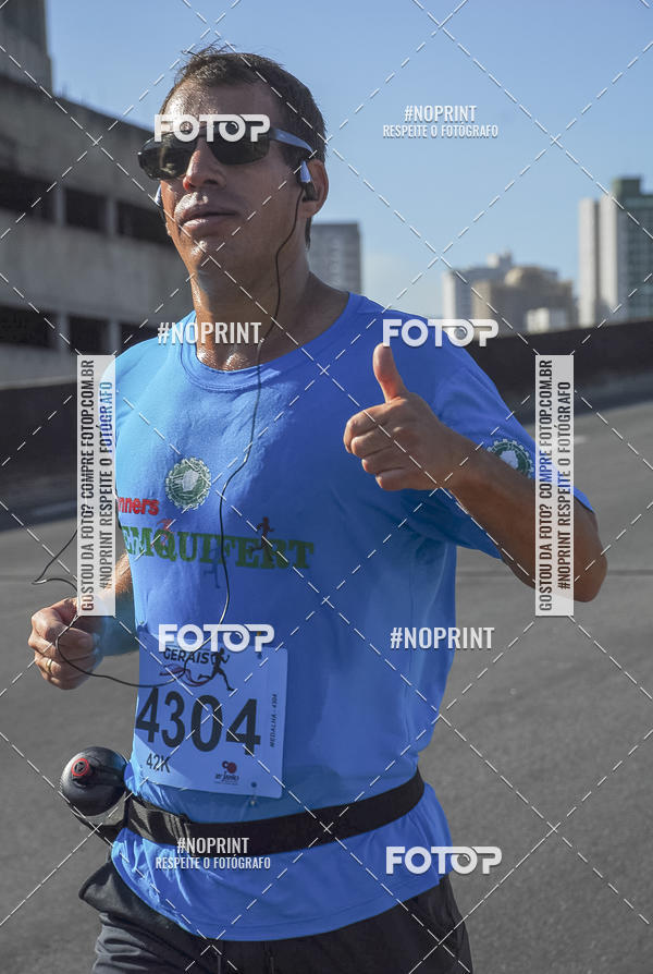Buy your photos of the eventMaratona e Meia Maratona das Gerais on Fotop