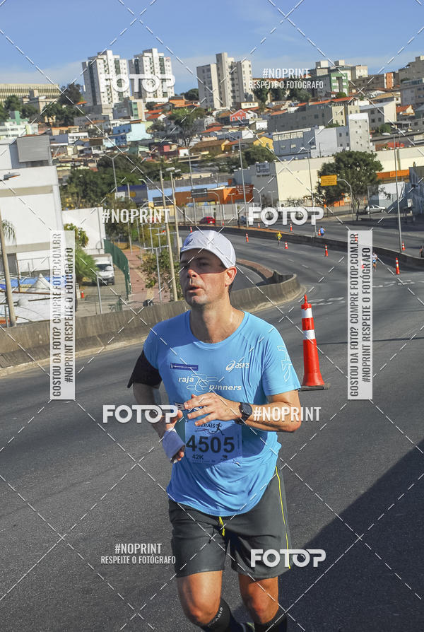 Buy your photos of the eventMaratona e Meia Maratona das Gerais on Fotop