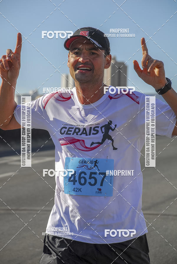 Buy your photos of the eventMaratona e Meia Maratona das Gerais on Fotop
