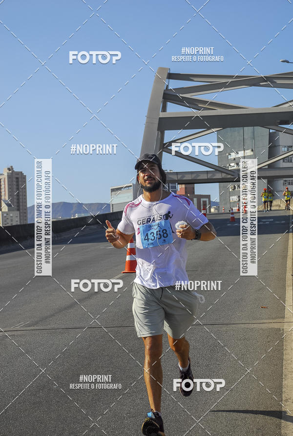 Buy your photos of the eventMaratona e Meia Maratona das Gerais on Fotop