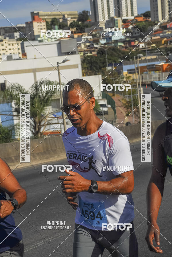 Buy your photos of the eventMaratona e Meia Maratona das Gerais on Fotop