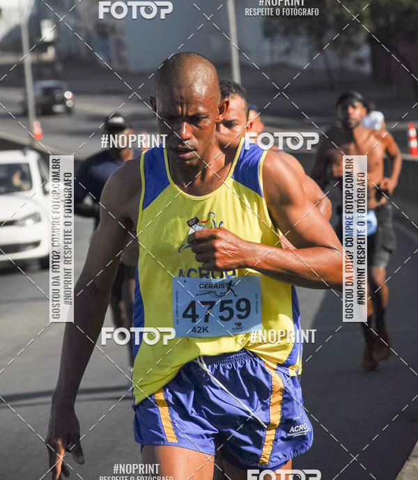 Buy your photos of the eventMaratona e Meia Maratona das Gerais on Fotop