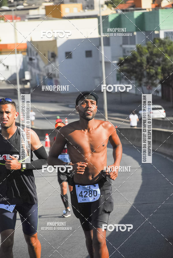 Buy your photos of the eventMaratona e Meia Maratona das Gerais on Fotop