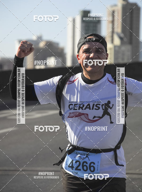 Buy your photos of the eventMaratona e Meia Maratona das Gerais on Fotop