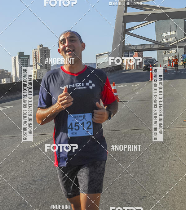 Buy your photos of the eventMaratona e Meia Maratona das Gerais on Fotop