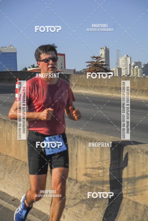 Buy your photos of the eventMaratona e Meia Maratona das Gerais on Fotop