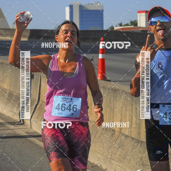 Buy your photos of the eventMaratona e Meia Maratona das Gerais on Fotop