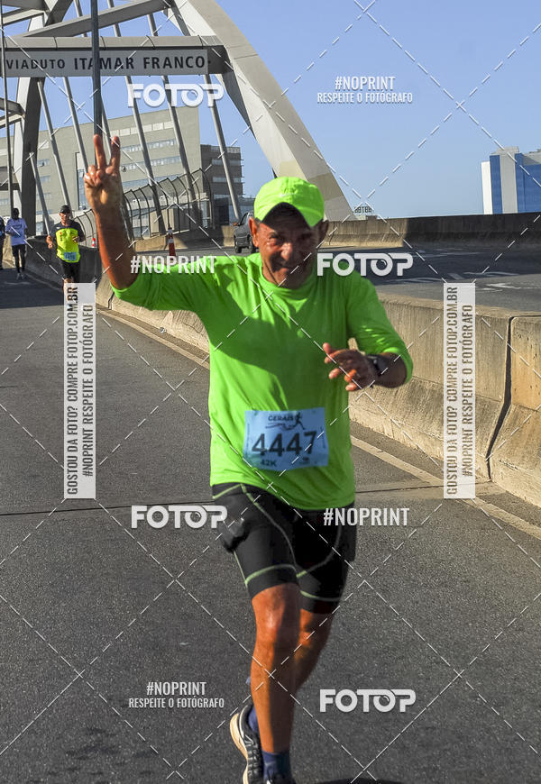 Buy your photos of the eventMaratona e Meia Maratona das Gerais on Fotop