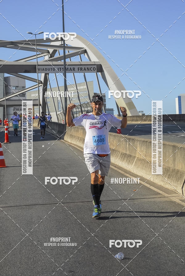 Buy your photos of the eventMaratona e Meia Maratona das Gerais on Fotop