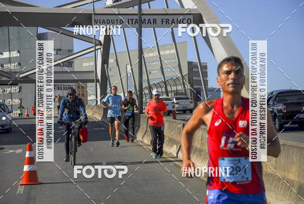Buy your photos of the eventMaratona e Meia Maratona das Gerais on Fotop