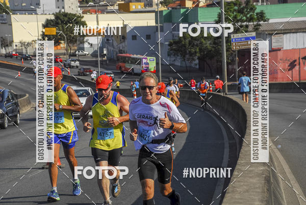 Buy your photos of the eventMaratona e Meia Maratona das Gerais on Fotop