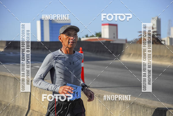 Buy your photos of the eventMaratona e Meia Maratona das Gerais on Fotop