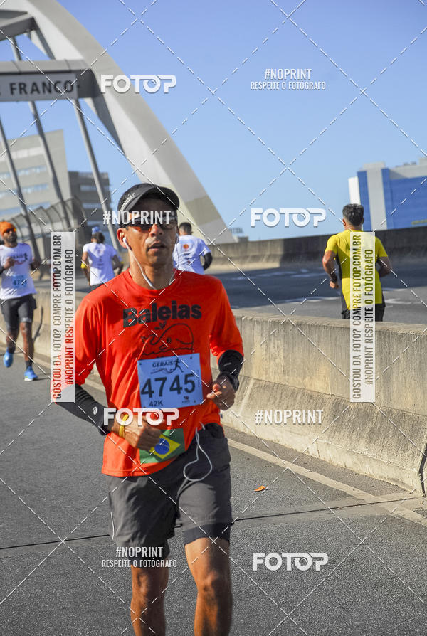 Buy your photos of the eventMaratona e Meia Maratona das Gerais on Fotop