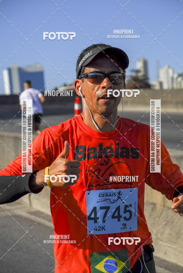 Buy your photos of the eventMaratona e Meia Maratona das Gerais on Fotop