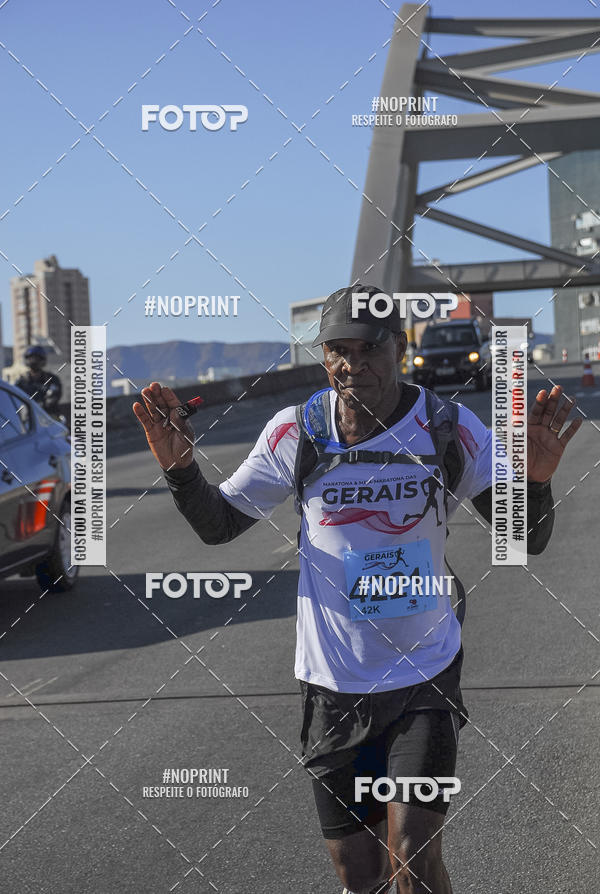 Buy your photos of the eventMaratona e Meia Maratona das Gerais on Fotop
