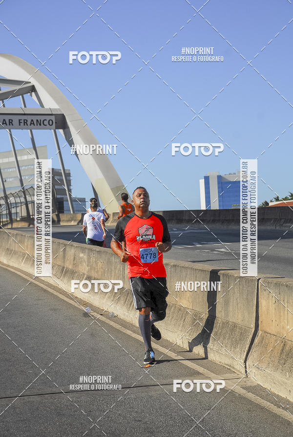 Buy your photos of the eventMaratona e Meia Maratona das Gerais on Fotop