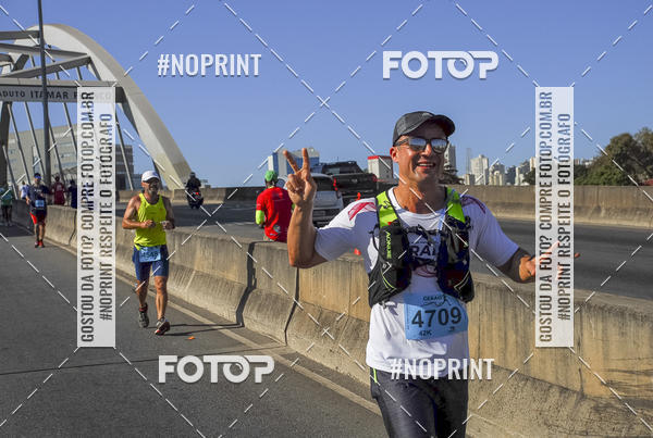 Buy your photos of the eventMaratona e Meia Maratona das Gerais on Fotop
