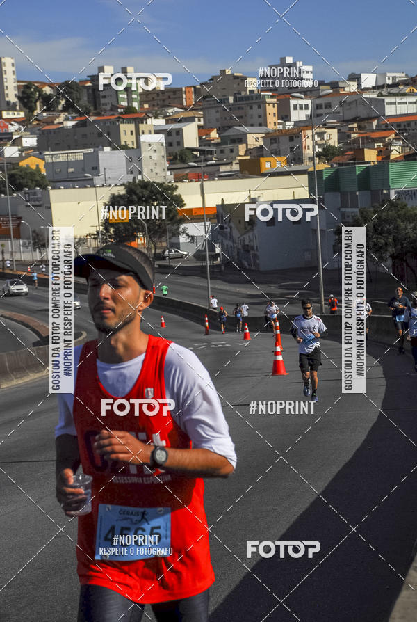Buy your photos of the eventMaratona e Meia Maratona das Gerais on Fotop