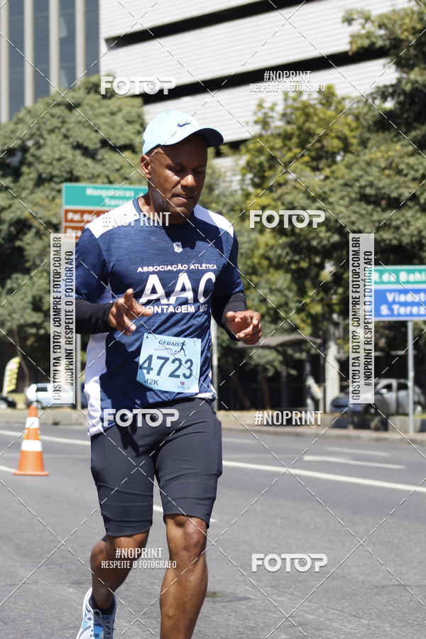 Buy your photos of the eventMaratona e Meia Maratona das Gerais on Fotop