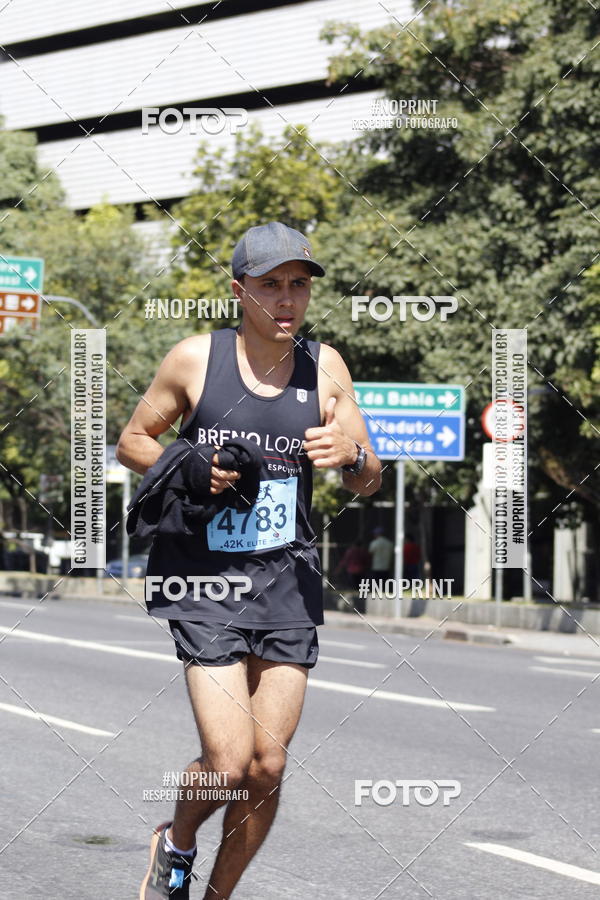 Buy your photos of the eventMaratona e Meia Maratona das Gerais on Fotop