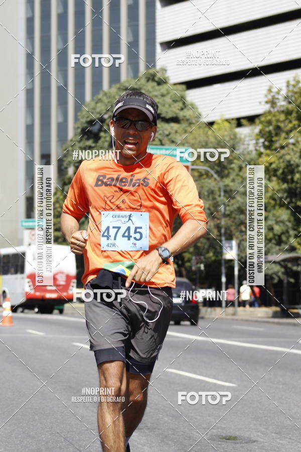 Buy your photos of the eventMaratona e Meia Maratona das Gerais on Fotop