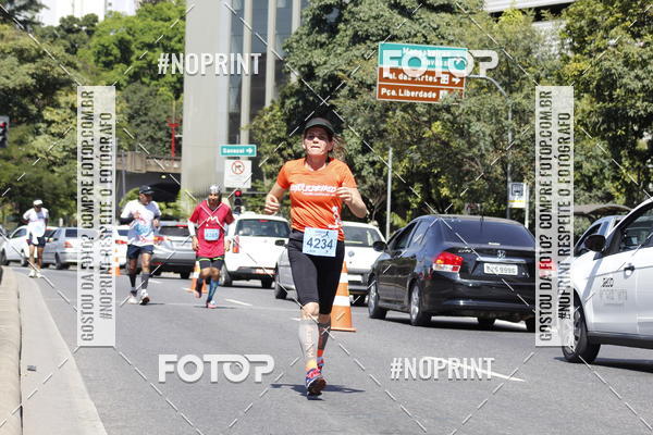Buy your photos of the eventMaratona e Meia Maratona das Gerais on Fotop