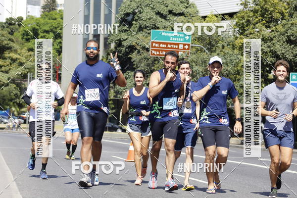 Buy your photos of the eventMaratona e Meia Maratona das Gerais on Fotop