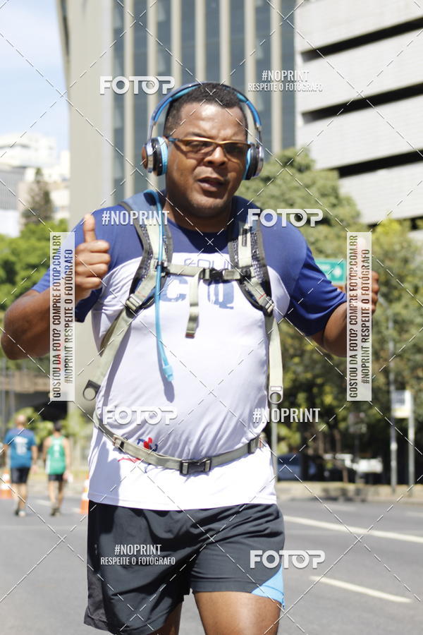 Buy your photos of the eventMaratona e Meia Maratona das Gerais on Fotop