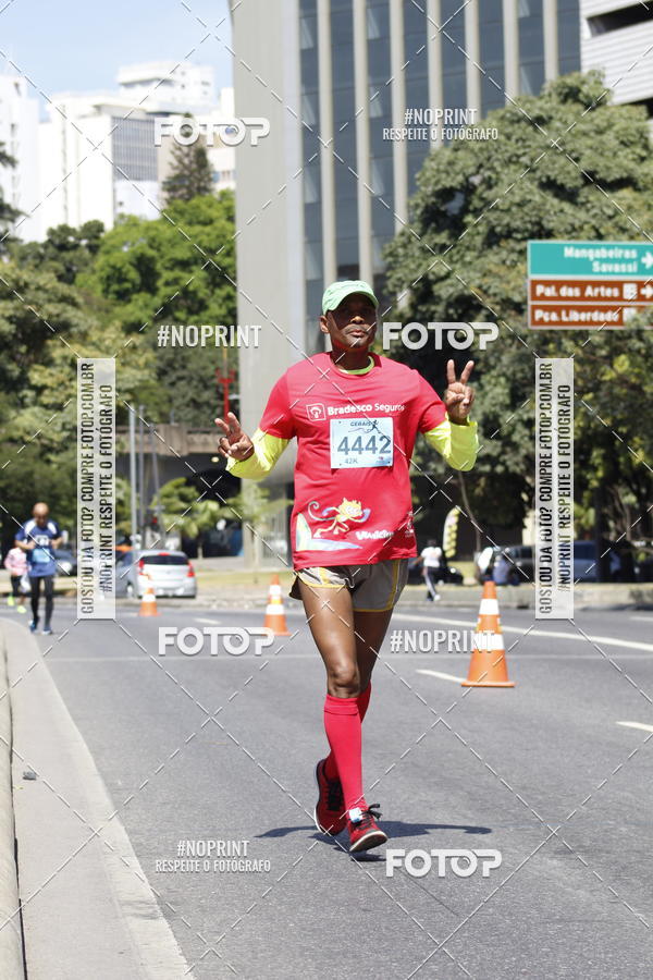 Buy your photos of the eventMaratona e Meia Maratona das Gerais on Fotop