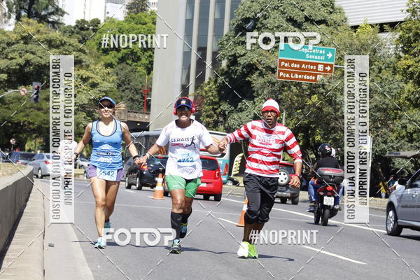 Buy your photos of the eventMaratona e Meia Maratona das Gerais on Fotop