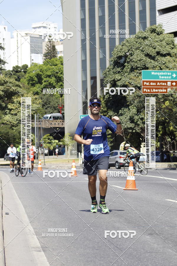 Buy your photos of the eventMaratona e Meia Maratona das Gerais on Fotop