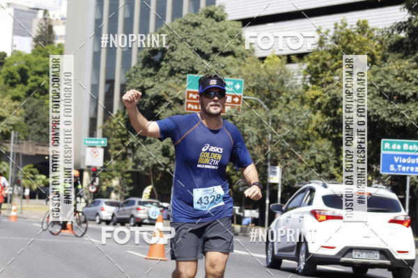 Buy your photos of the eventMaratona e Meia Maratona das Gerais on Fotop
