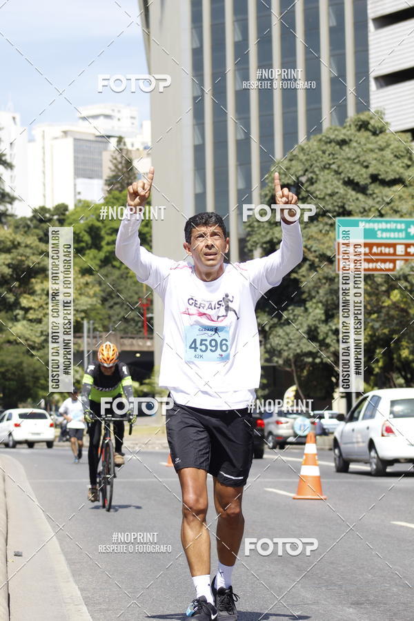 Buy your photos of the eventMaratona e Meia Maratona das Gerais on Fotop