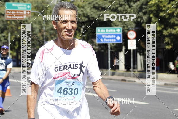 Buy your photos of the eventMaratona e Meia Maratona das Gerais on Fotop