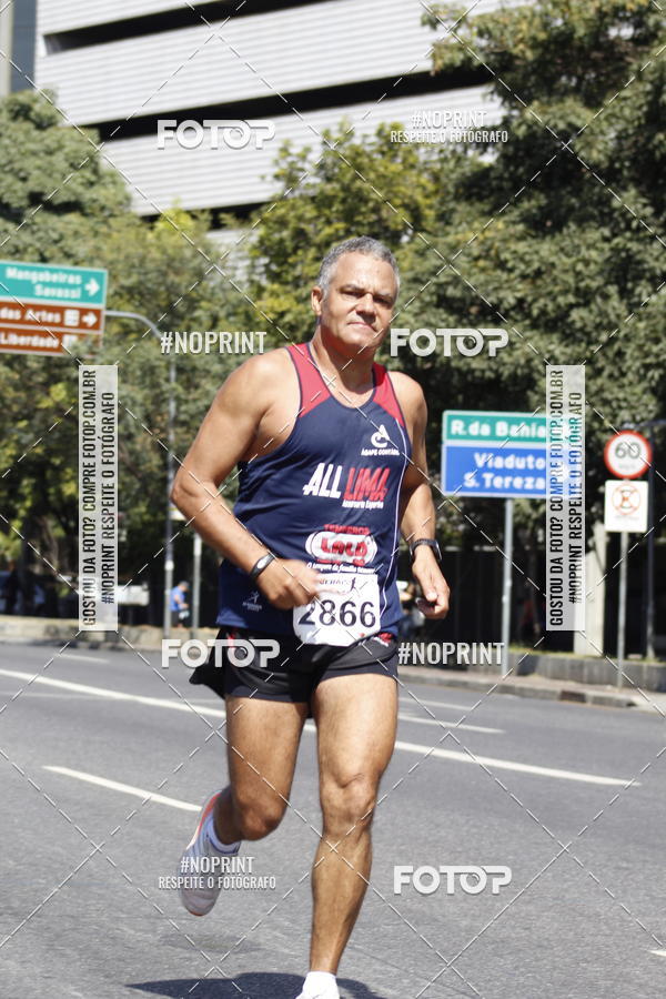 Buy your photos of the eventMaratona e Meia Maratona das Gerais on Fotop