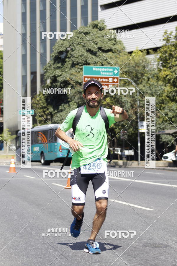 Buy your photos of the eventMaratona e Meia Maratona das Gerais on Fotop