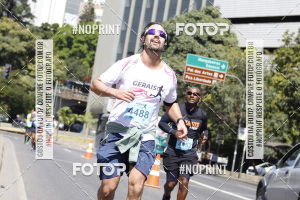 Buy your photos of the eventMaratona e Meia Maratona das Gerais on Fotop
