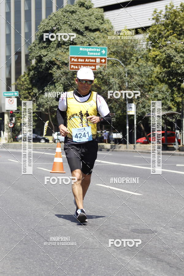 Buy your photos of the eventMaratona e Meia Maratona das Gerais on Fotop