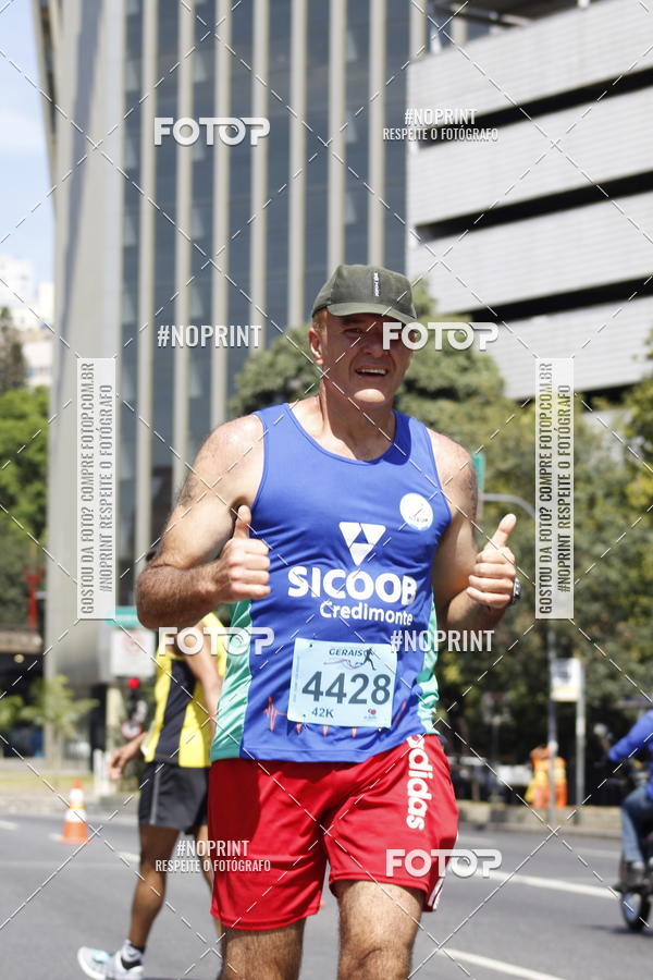 Buy your photos of the eventMaratona e Meia Maratona das Gerais on Fotop