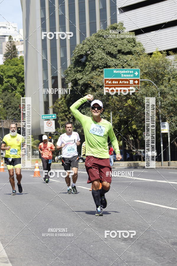 Buy your photos of the eventMaratona e Meia Maratona das Gerais on Fotop